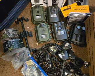Trail Cam system - Primos & Tasco