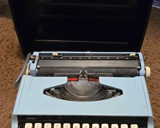 Vintage Sears manual typewriter