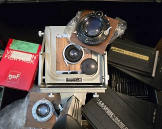 Graflex Graphic View camera w/ multiple lenses, film packs, etc., in Excellent condition!