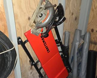Vintage B&D Saw & Craftsman crawler