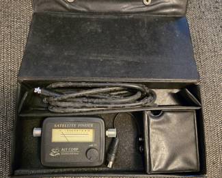 Vintage Satellite Finder kit