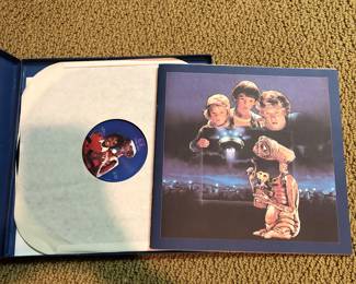 ET Album Michael Jackson with Poster
