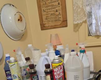 Enamel Pan, Cleaning Products