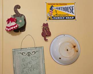 Decorator Signs, Rug Beater