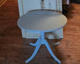 Vintage Pedestal Table