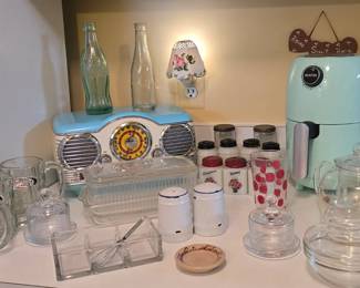 Air Fryer,Tea Pot, Butter Dish, Radio, Spice Containers, A W