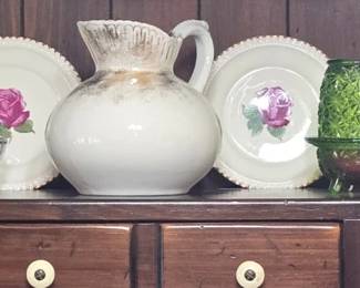 Restaurant Ware, Rose Plate, Tiny Hens on Nest