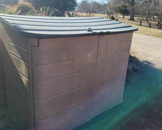 Rubbermaid storage cabinet