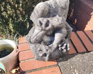 Concrete frog