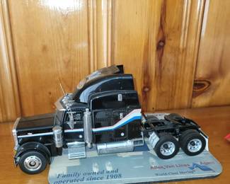 Franklin Mint 1/32 scale Peterbuilt truck