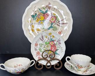 Copeland Spode Gainsborough dinnerware 