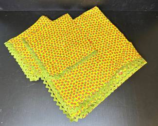 Vtg strawberry print linens