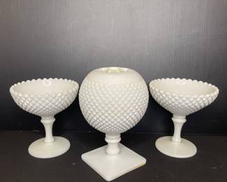 Westmoreland English Hobnail milk glass
