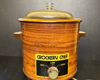 Crockery Chef crockpot vtg