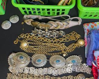 Huge collections of women’s vintage belts 