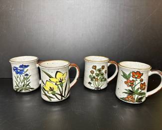 Vintage stoneware mug set 6