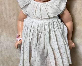 1935 Cop Ideal NT Co Shirley Temple Doll