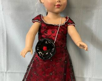 2009 19 Madame Alexander Doll