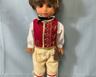 20 Ethnic Folklore Doll