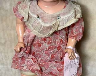 Effanbee MarieLee Copyr 21 Inch Doll