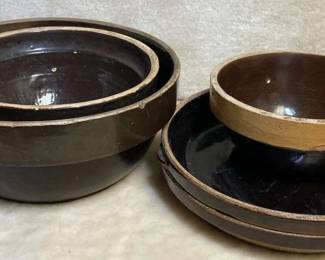 Brown Pottery Nesting Bowls