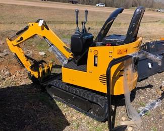 LAND HERO MINI EXCAVATOR