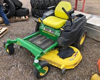 JOHN DEERE Z445 ZERO TURN MOWER