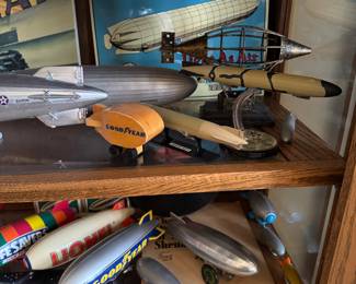 Zeppelin and blimp models 