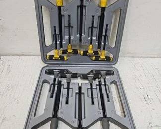 gvgoQIyqgxAE5EA 6nlIcPU