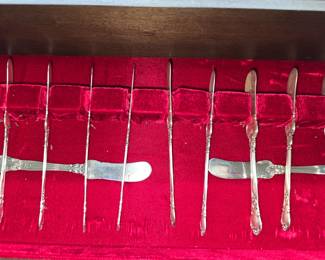 Gorham Sterling Flatware 82 pc "Chantilly"