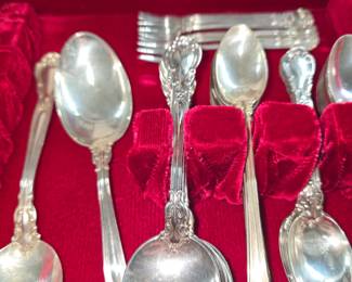Gorham Sterling Flatware 82 pc "Chantilly"