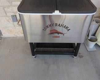 Tommy Bahama rolling cooler