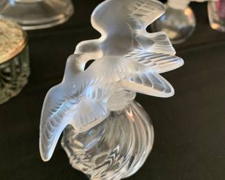 Nina Ricci perfume bottle