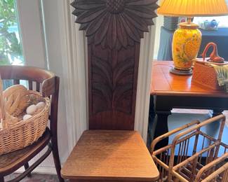 LOVE  LOVE LOVE this Sunflower antique ladder back