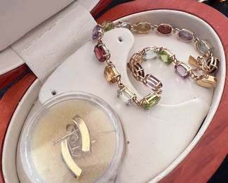 Smaller version bracelet in 14kt with 18kt matching earrings 