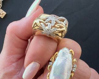 Custom starfish diamond super heavy 14kt ring...signed by designer 