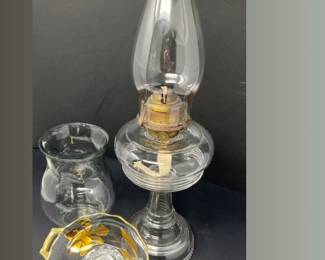 146 AntiqueKeroseneOilLampEAPGMagnesiumGlassGoldFoilCandyDish