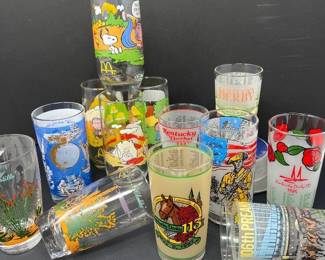 133 PeanutsMcDonaldsKentuckyDerbyCollectorGlasses