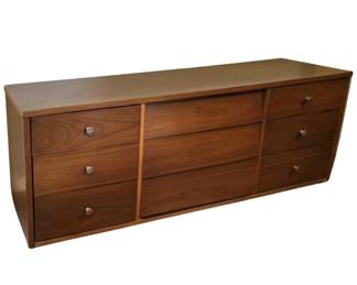 5 MCMHarmonyHouseDresser