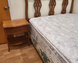 65 FullSizeInfiniteDreamsMattresswithHeadboardDixieSideTable