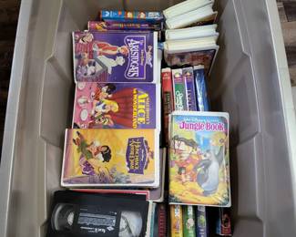 168 1998PanasonicVHSPlayerDisneyMoreVHSMovies