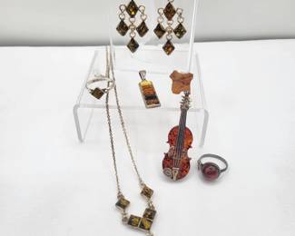 46 BalticAmberSterlingJewelry