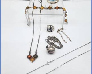 59 SterlingJewelrywithMOPAmber