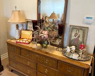 Baker Furniture 7 Drawer Dresser with Mirror