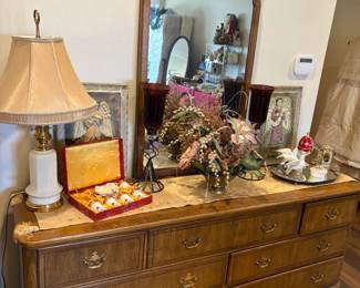 Baker Furniture 7 Drawer with Mirror