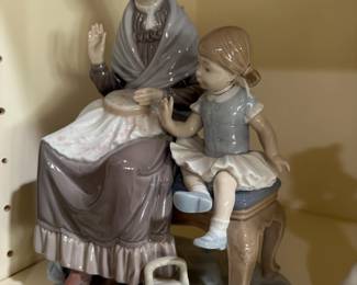 Lladro “A Visit with Granny”