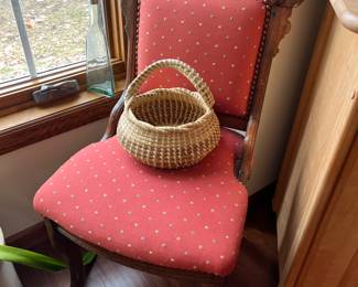 Red/pink Victorian/antique chair.