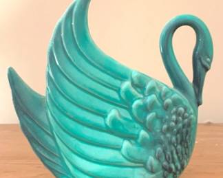 163 Ceramic Swan - 9" x 9" x 3"