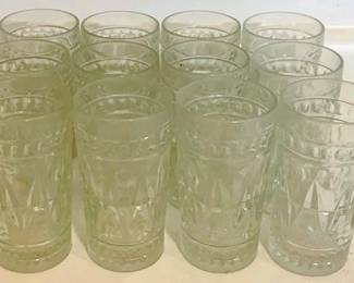 261 Set of Glasses - 12pcs - 5.5" tall