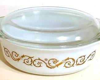 231 Vintage Pyrex Empire Swirl Oval Casserole Dish 10.5 x 7.5 x 5